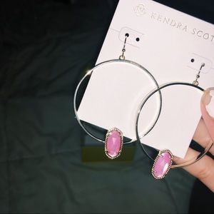 Kendra Scott hoop earrings with blush pearl jewel